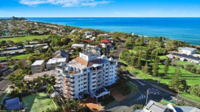 Beachside Resort Kawana Waters